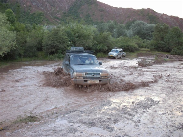 The mudflow near Tavildara1
